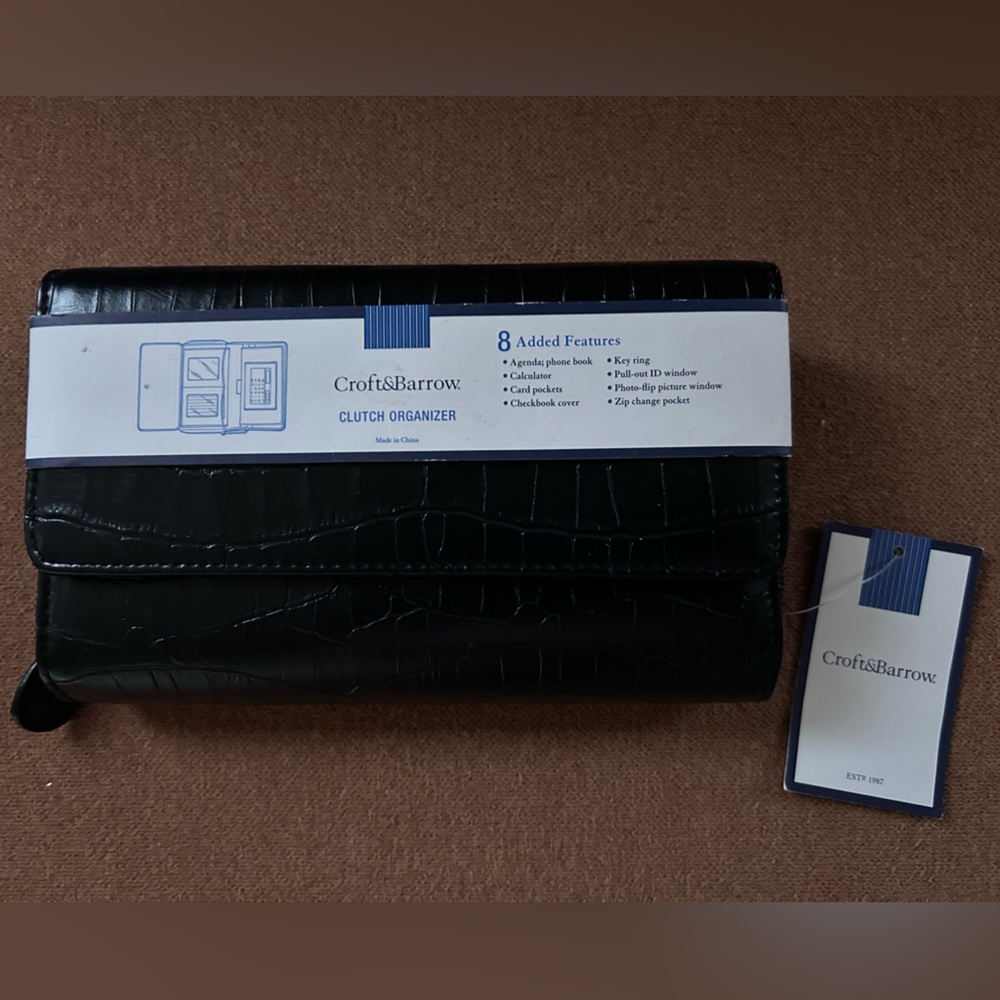 Croft & Barrow Black Crocodile Pattern Clutch